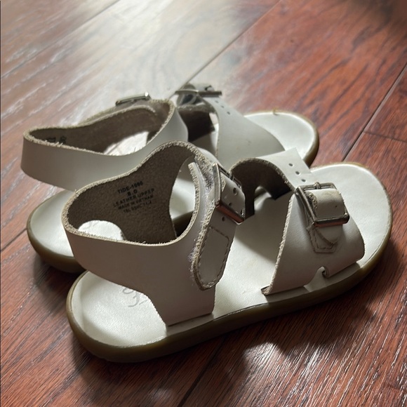 Footmates Kids White Sandals - Picture 5 of 6